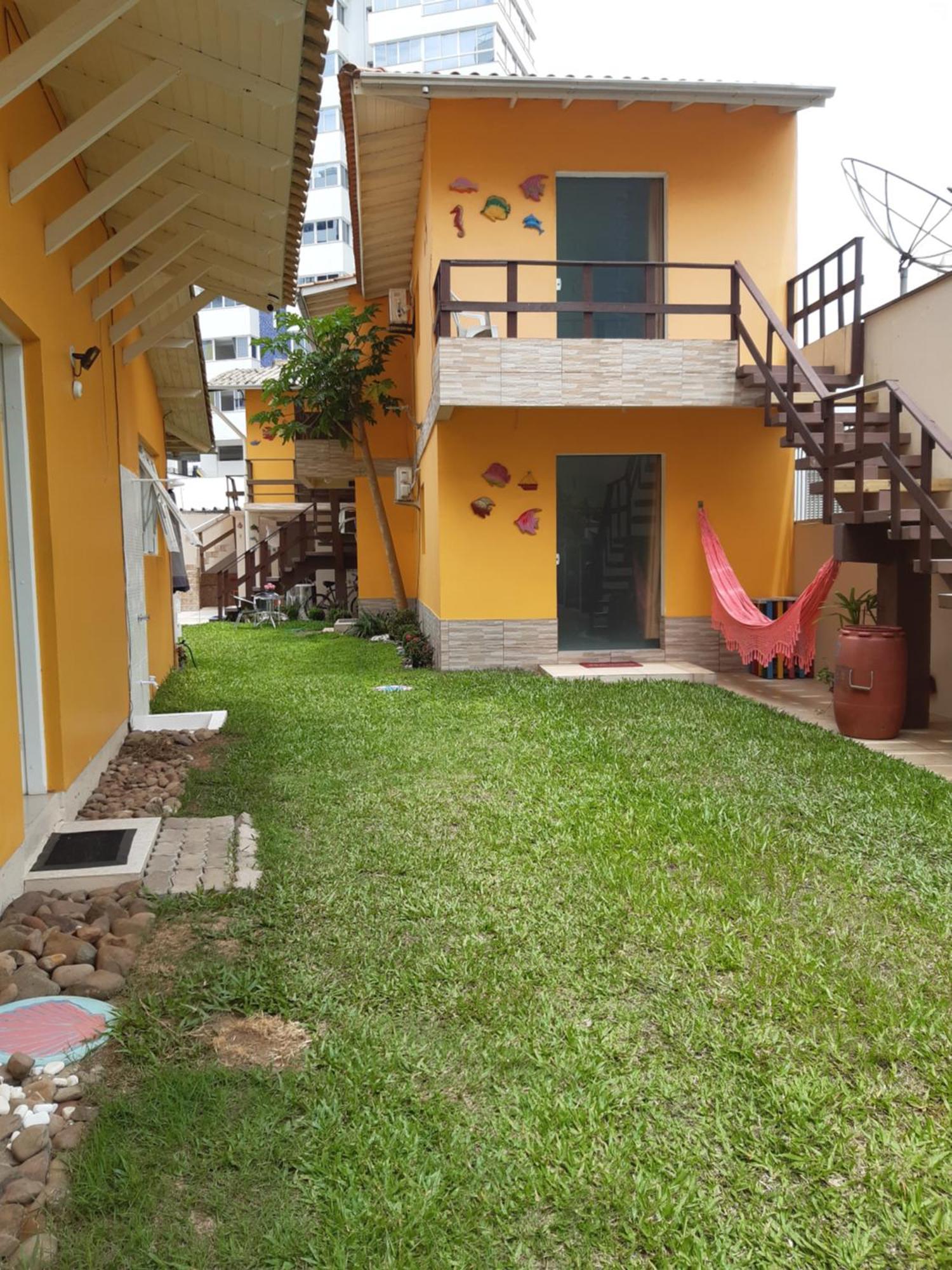 Cozinha Equipada Em Apartamento Para Alugar Em Torres Rs Kamer foto